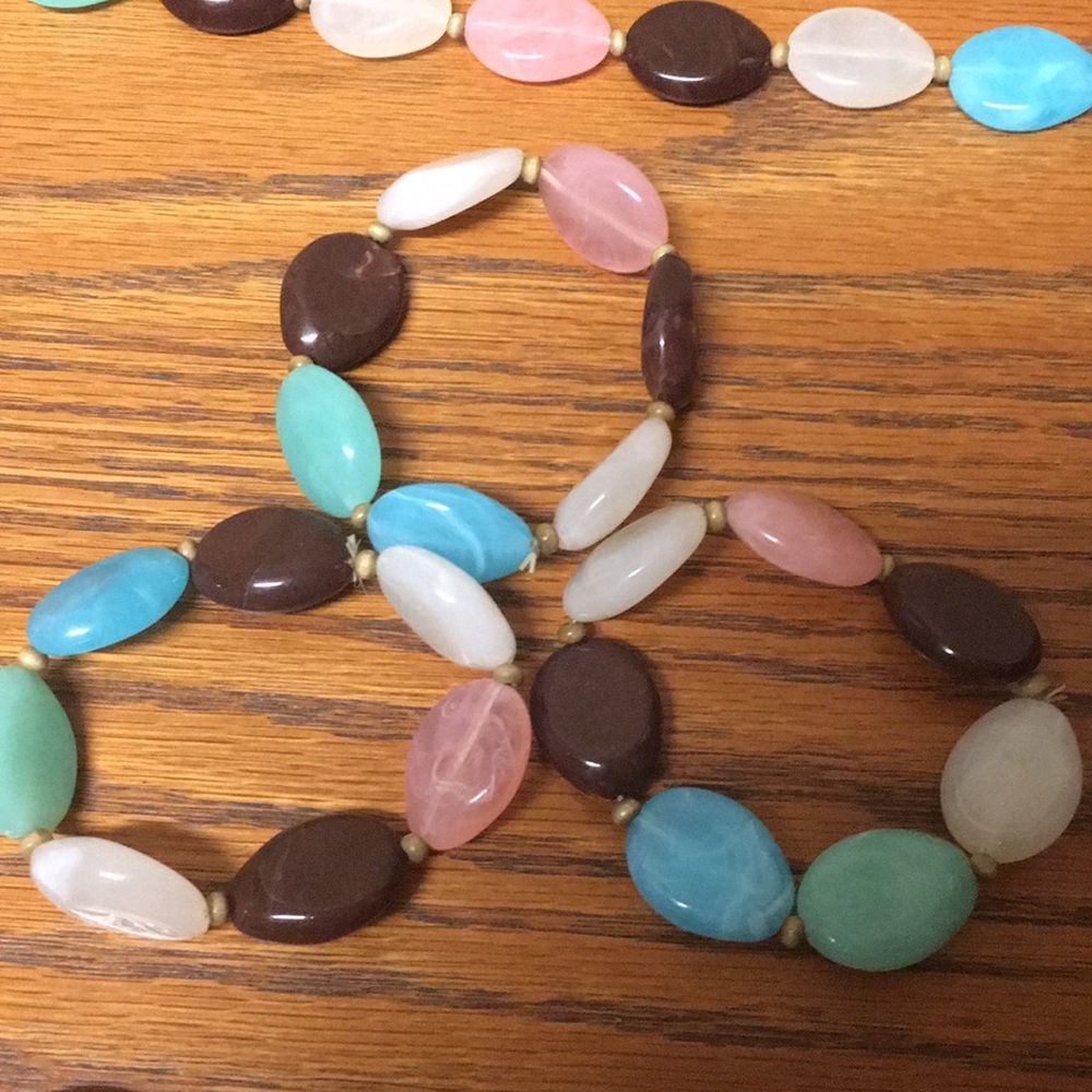 Multicolor bracelets - Picture 2 of 2